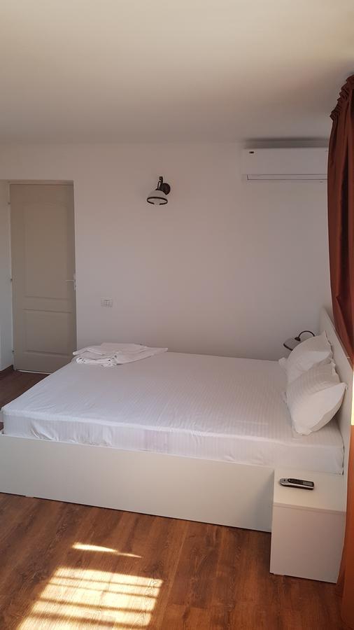 Hotel Casa Andrei Techirghiol Esterno foto